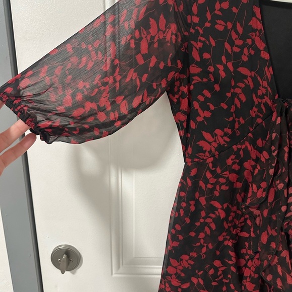 Asher Black and Red, High-Low Romper, Size Small - Picture 3 of 11